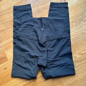 LULULEMON AIGN 25’ LEGGINGS NWOT